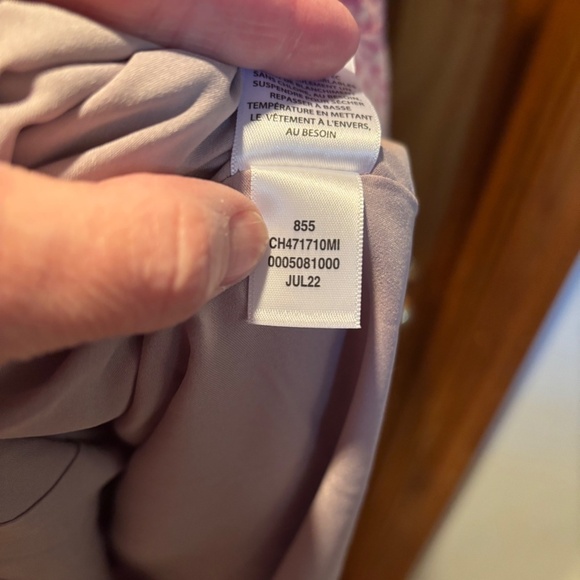 Chelsea28 Ruffle Neck Chiffon Midi Dress in Purple Quail Floral Trial Small - Picture 6 of 8